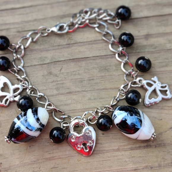 🦋 Vintage venetian glass butterfly charm bracelet - Picture 2 of 3